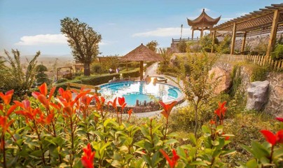 辉县龙溪温泉养生旅游度假村