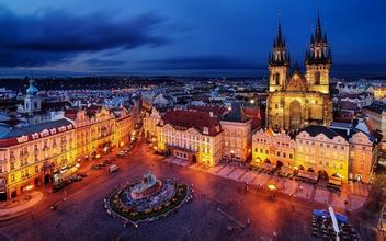 新航线背后的国家战略 为何一条航线牵动总统总理共同关注